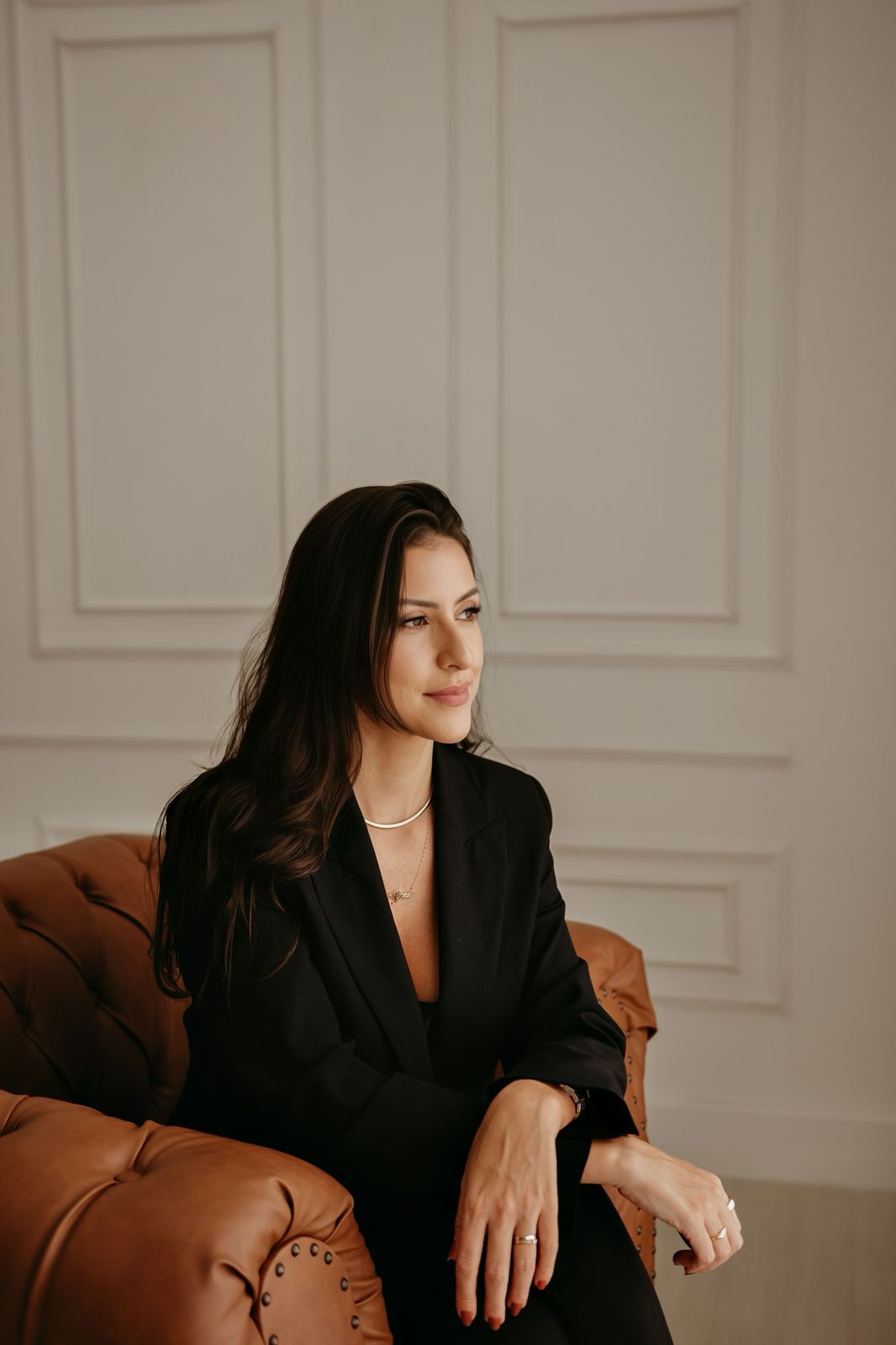 Dra. Thais Queiroz